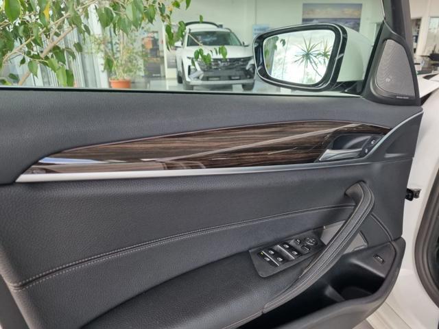 BMW 530 d xDrive Luxury