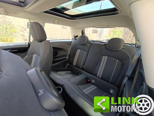 MINI Cooper SE S NEOPATENTATI