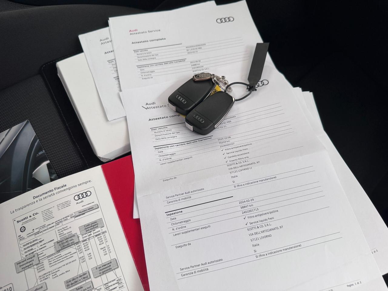 Audi Q2 1.0 TFSI - BENZINA 110cv MANULE - PARI AL NUOVO!!