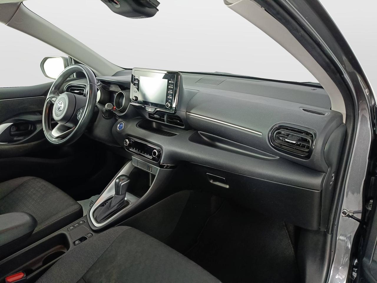 TOYOTA Yaris - NG '20