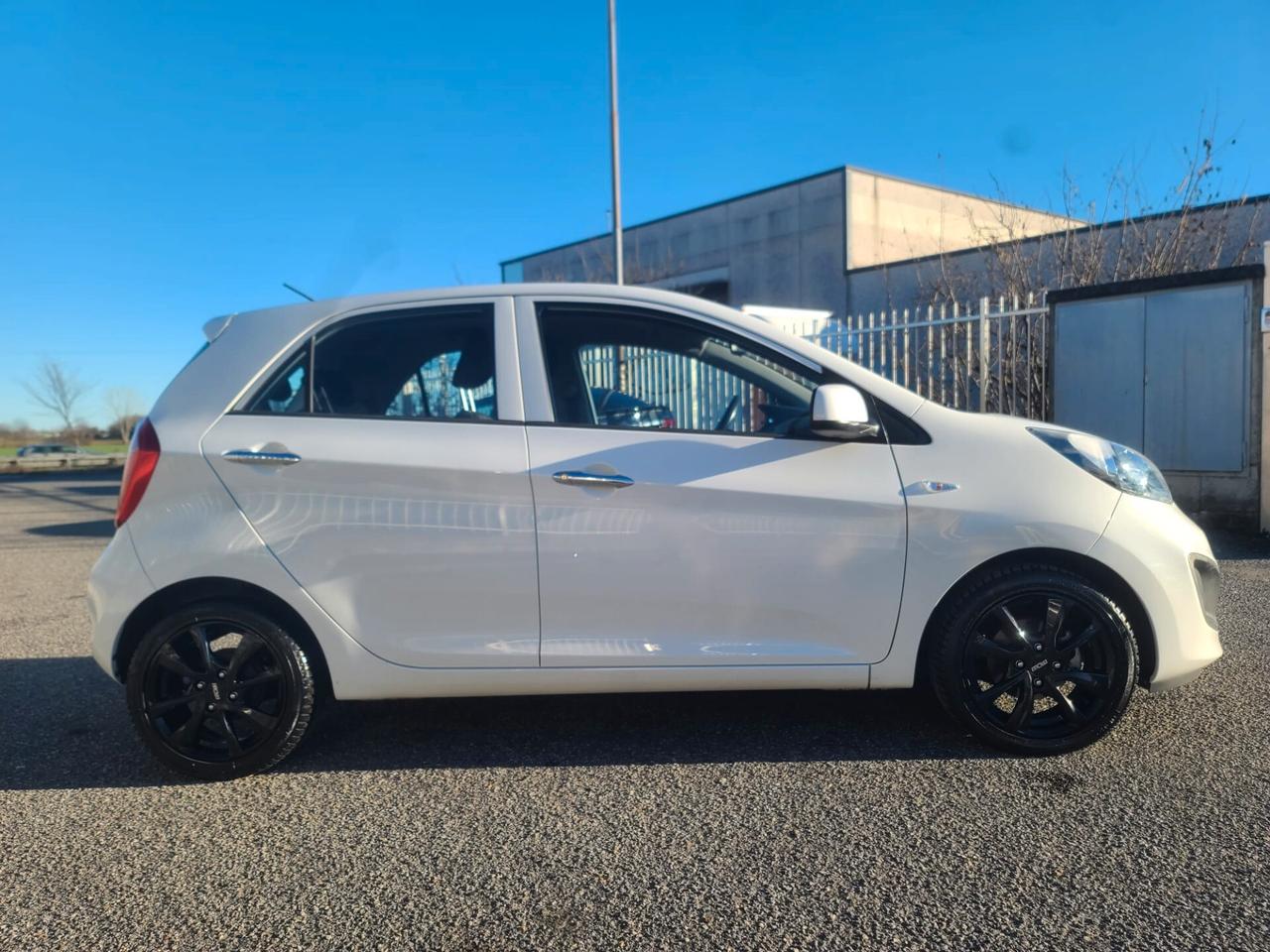 Kia Picanto 1.0 12V SOLO 49.000 KM