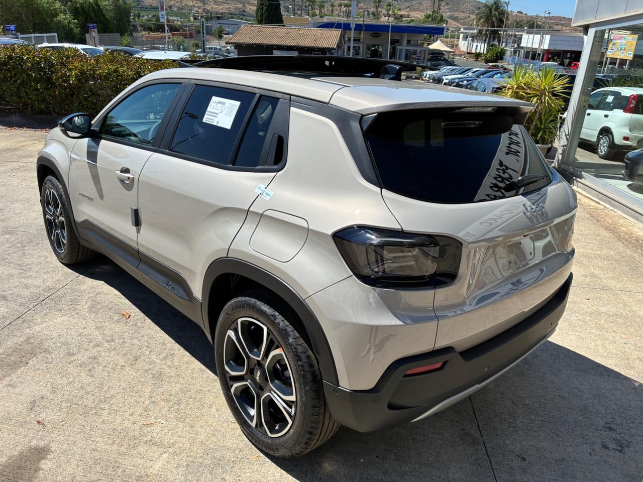 Jeep Avenger 1.2 Turbo 100 Cv summit bicolor tetto