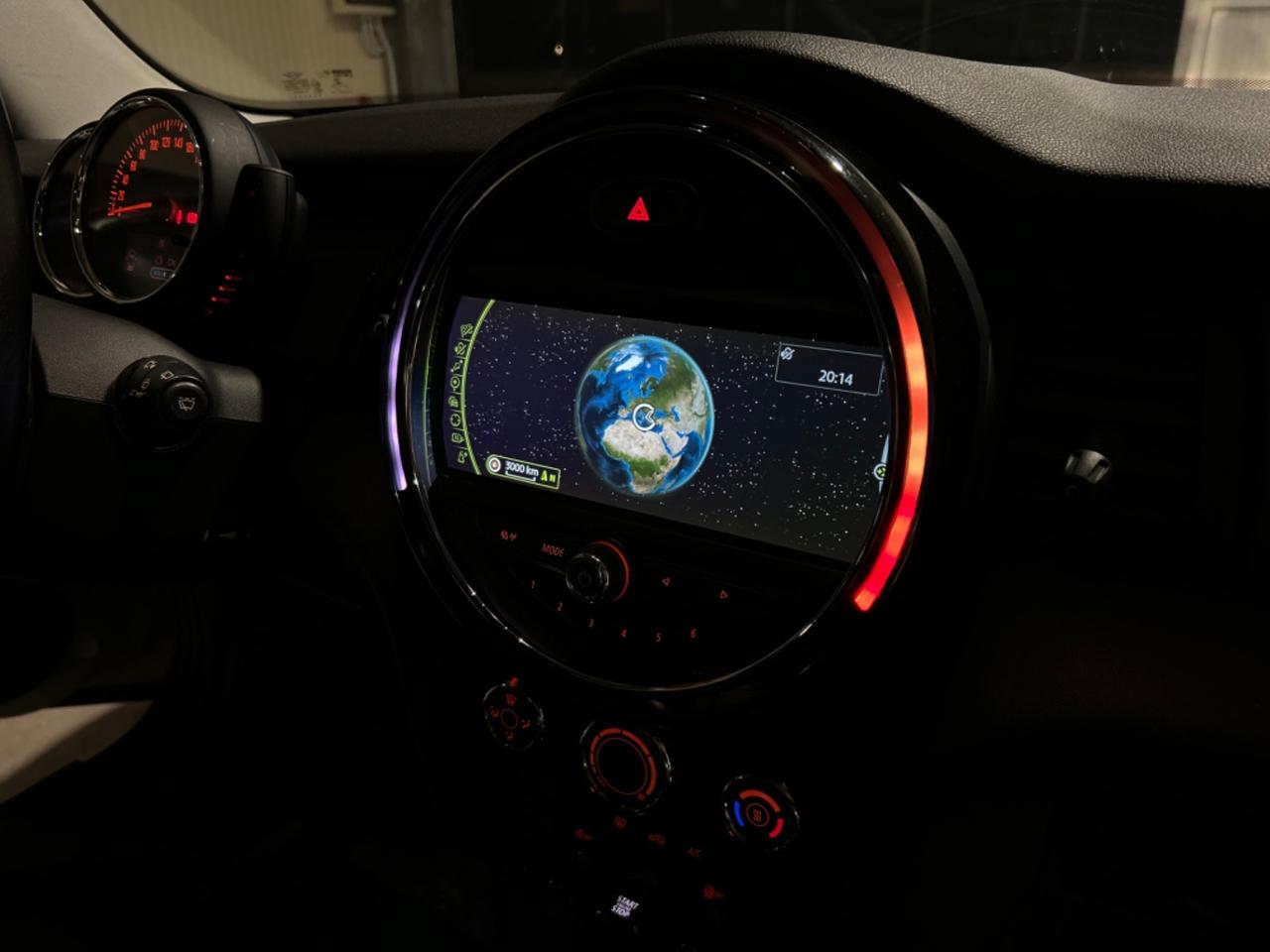 Mini Cooper D 1.5 3p