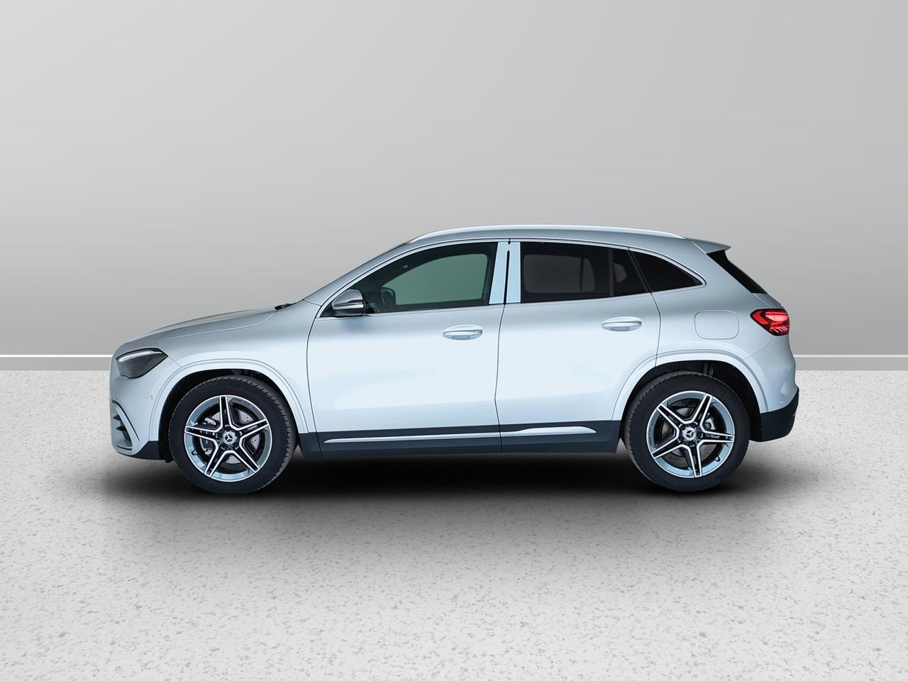 Mercedes-Benz GLA 200 d automatic