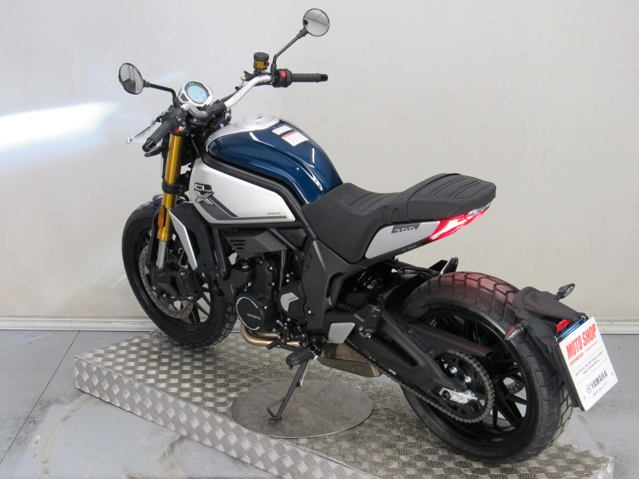 Cf Moto 700CL-X ABS HERITAGE