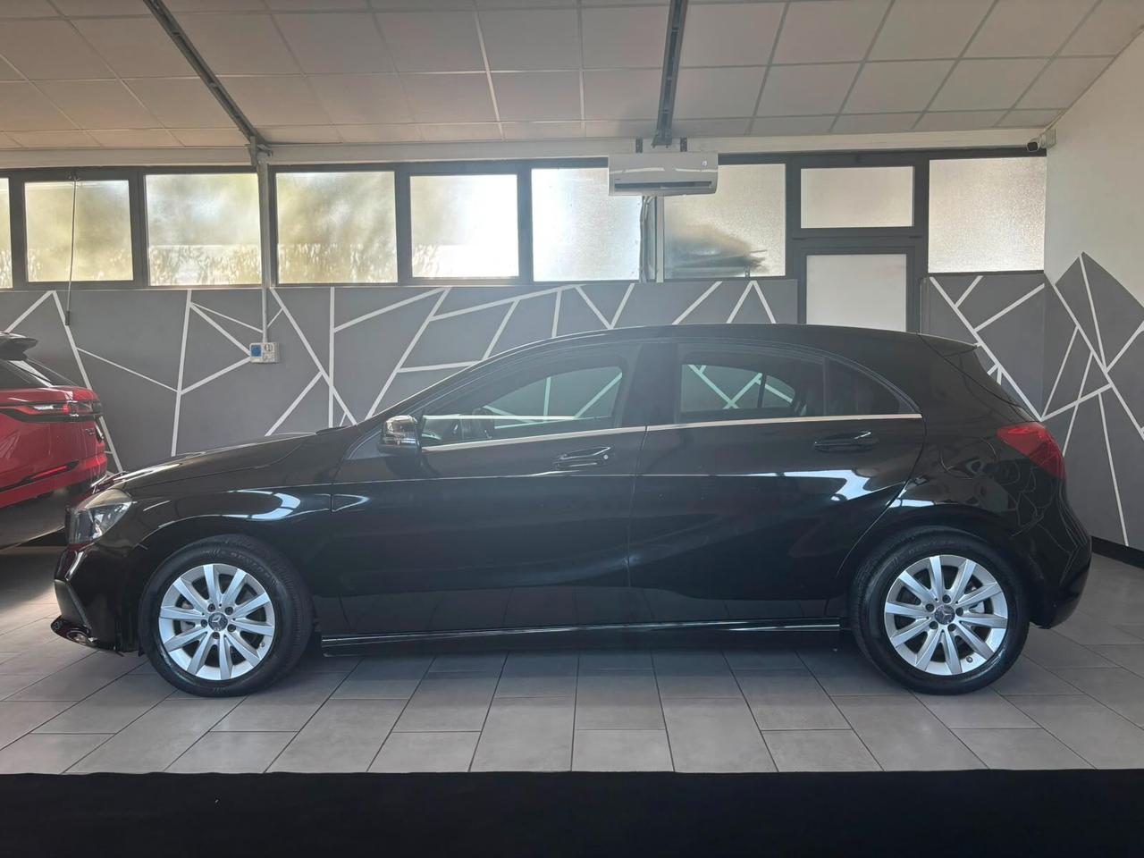 Mercedes-benz A 180 d Business
