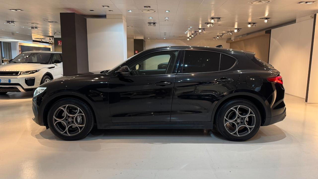 Alfa Romeo Stelvio 2.2 Turbodiesel 160CV Business - 2020