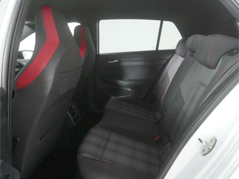 Volkswagen Golf 2.0 TSI GTI DSG Black Style LED 18" Camera