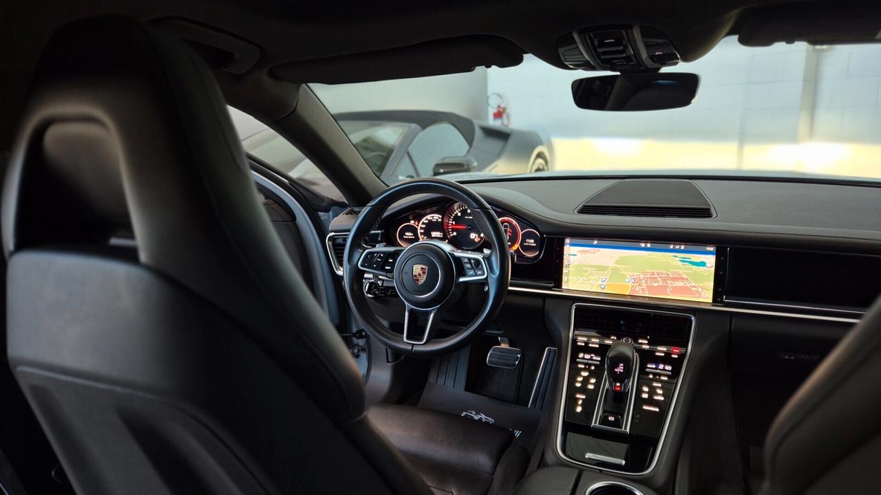 Porsche Panamera 4.0 V8 421cv Tetto PASM FullLed Radar GARANZIA