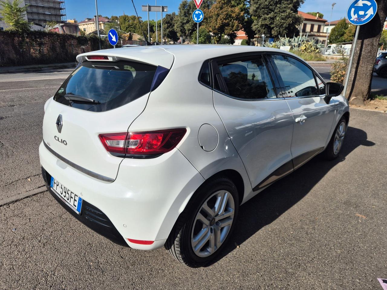 Renault Clio dCi 8V 90 CV Start&Stop 5 porte Energy Duel