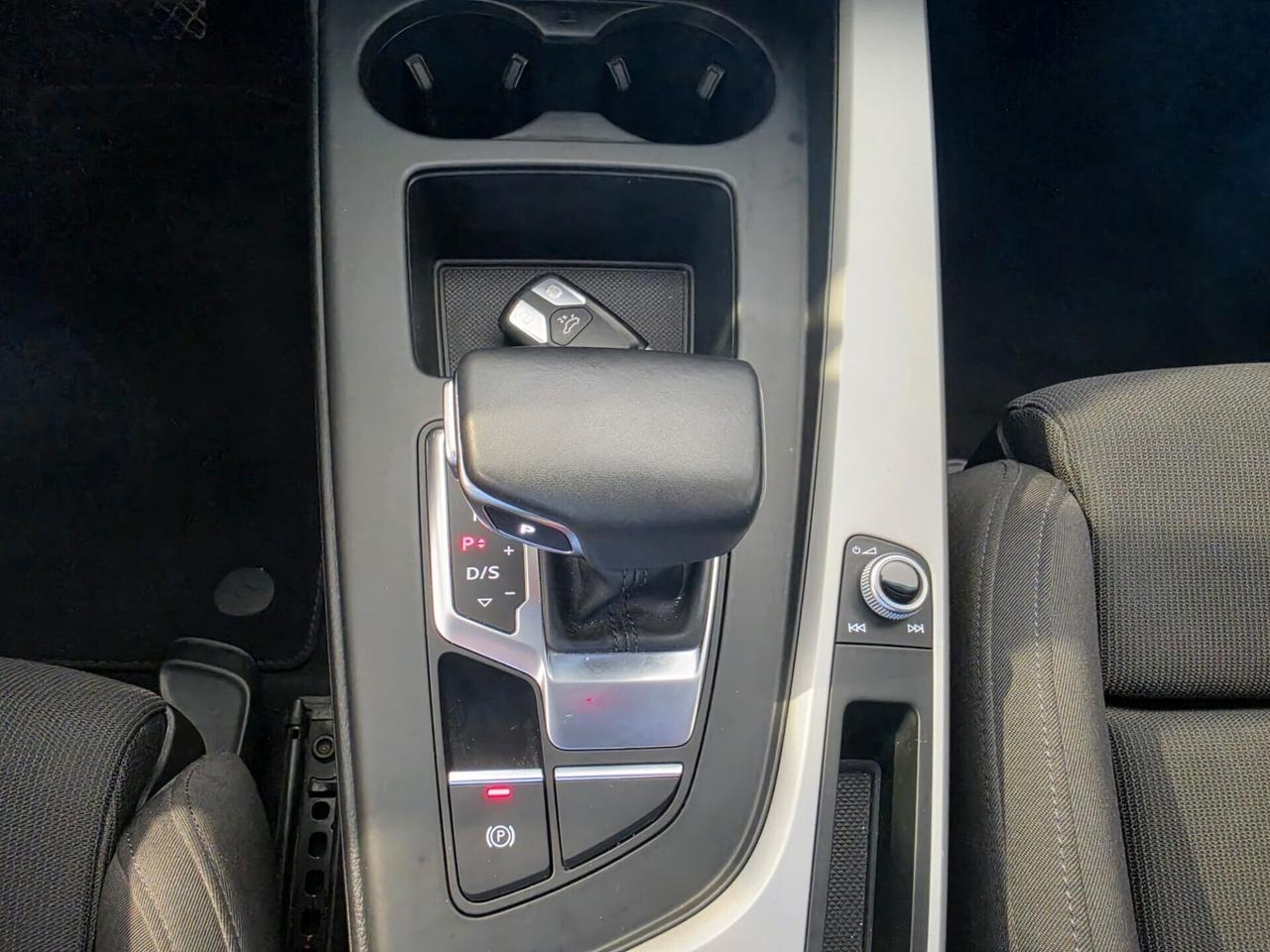 A4 30 TDI/136 CV S tronic Business Advanced