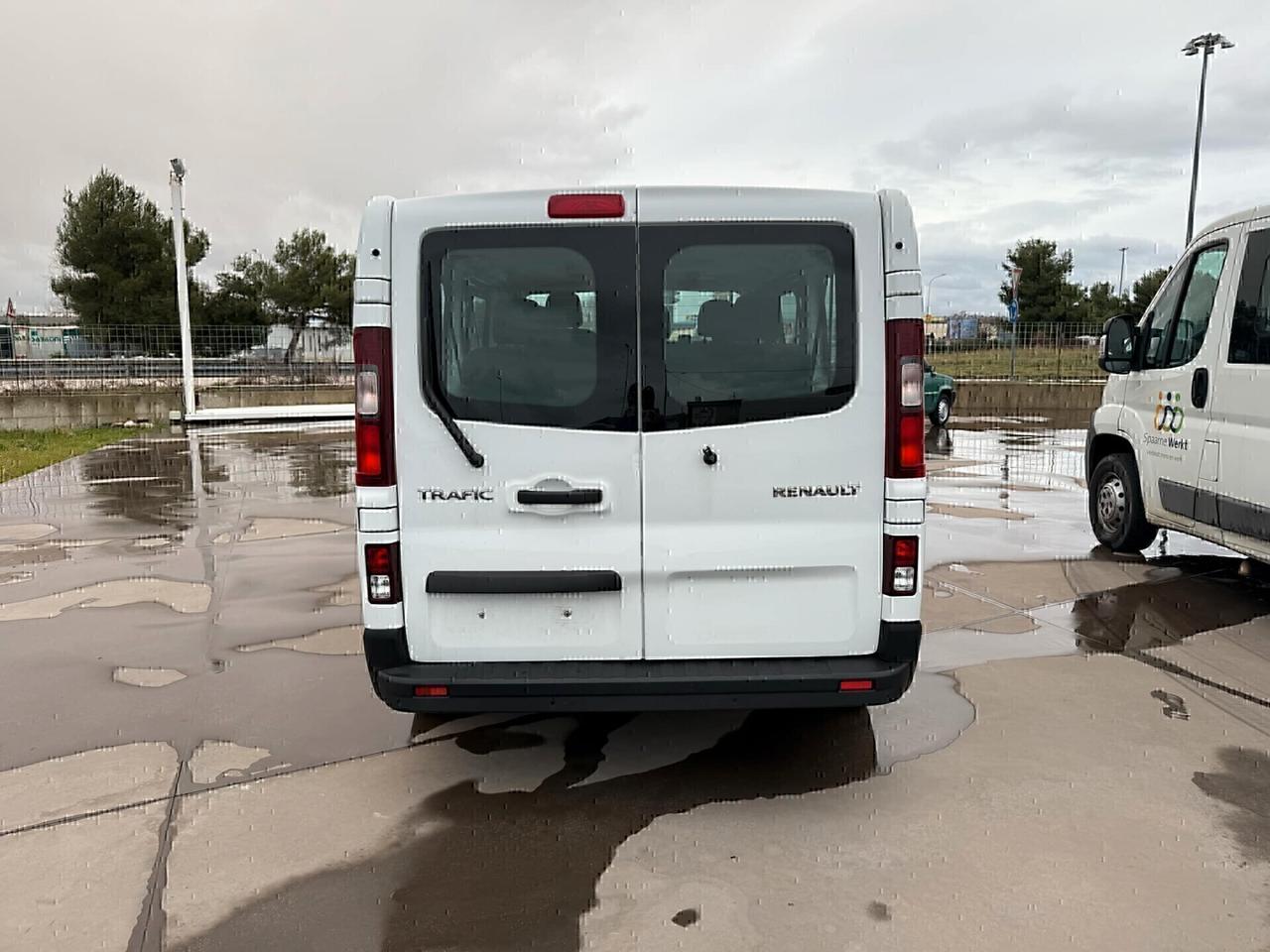 Renault Trafic T29 2.0 dCi 120CV PC-TN Zen Heavy