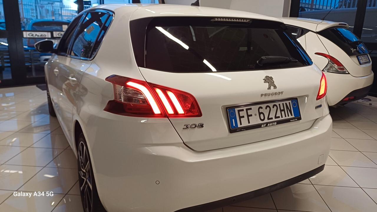 Peugeot 308 BlueHDi 120 S&S Allure