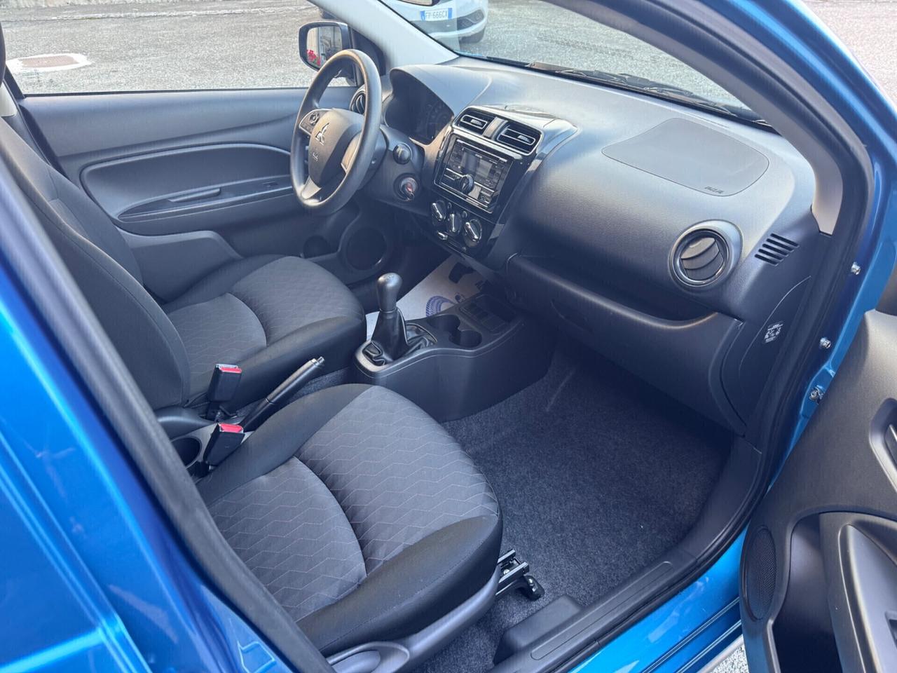 Mitsubishi Space Star 1.2 Invite Radio