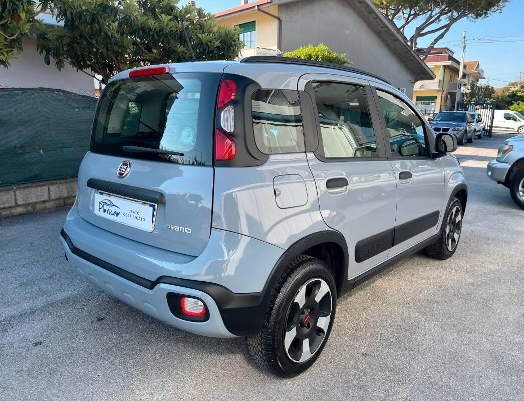 Fiat Panda 1.0 hybrid City Cross s&s 70cv
