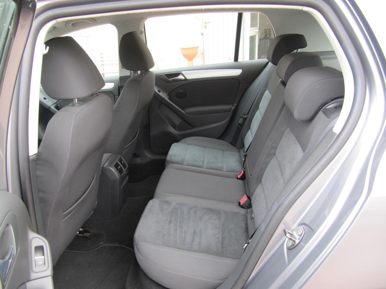 Volkswagen Golf 1.6 TDI DPF 5p. Highline