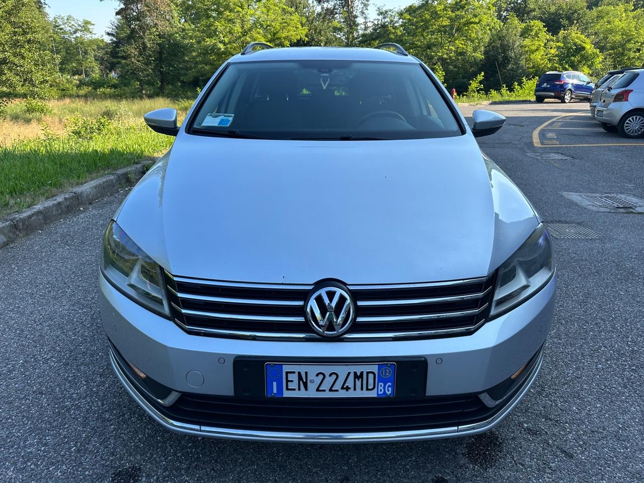 Volkswagen Passat Var. 2.0 TDI Highline* C.D OK *