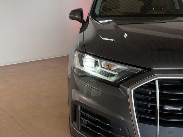 AUDI Q7 55TFSIe Business, Tetto, Pelle,Plug-in,Unicoprop.