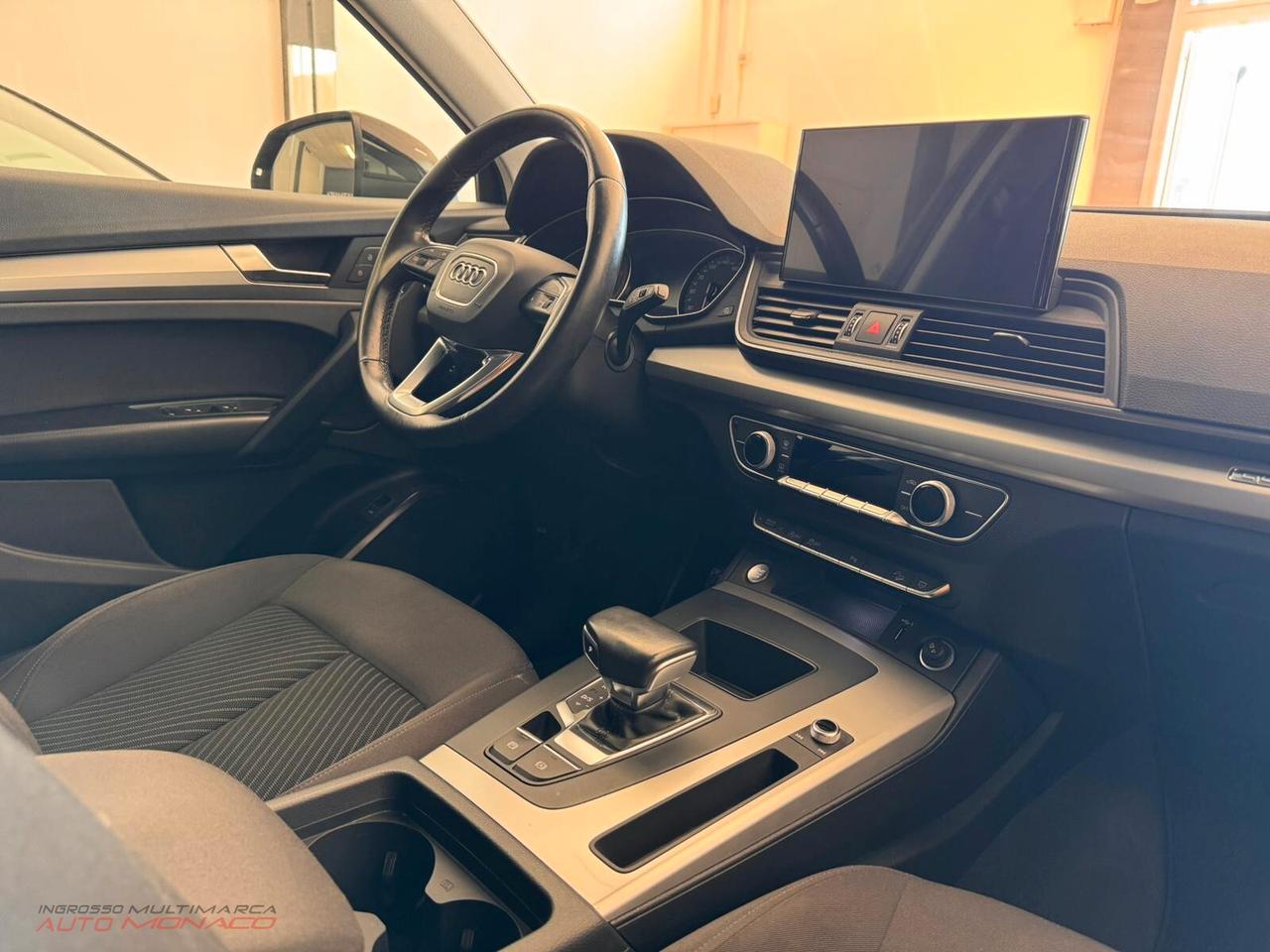 Audi Q5 2.0 TDI 204 CV S tronic Business 2022