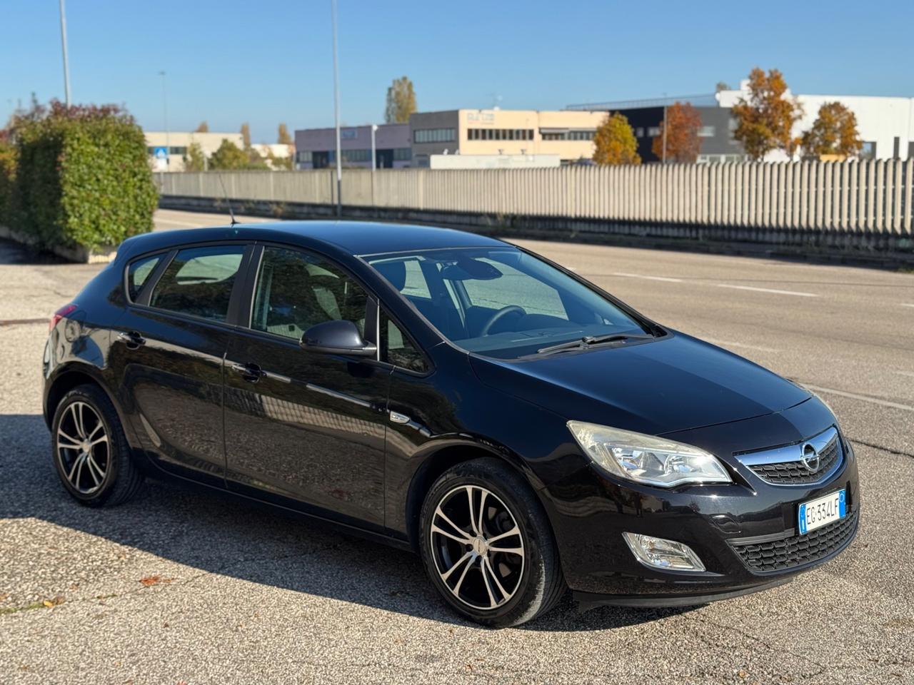 Opel Astra 1.3 CDTI 95CV Euro 5 Neopatentati