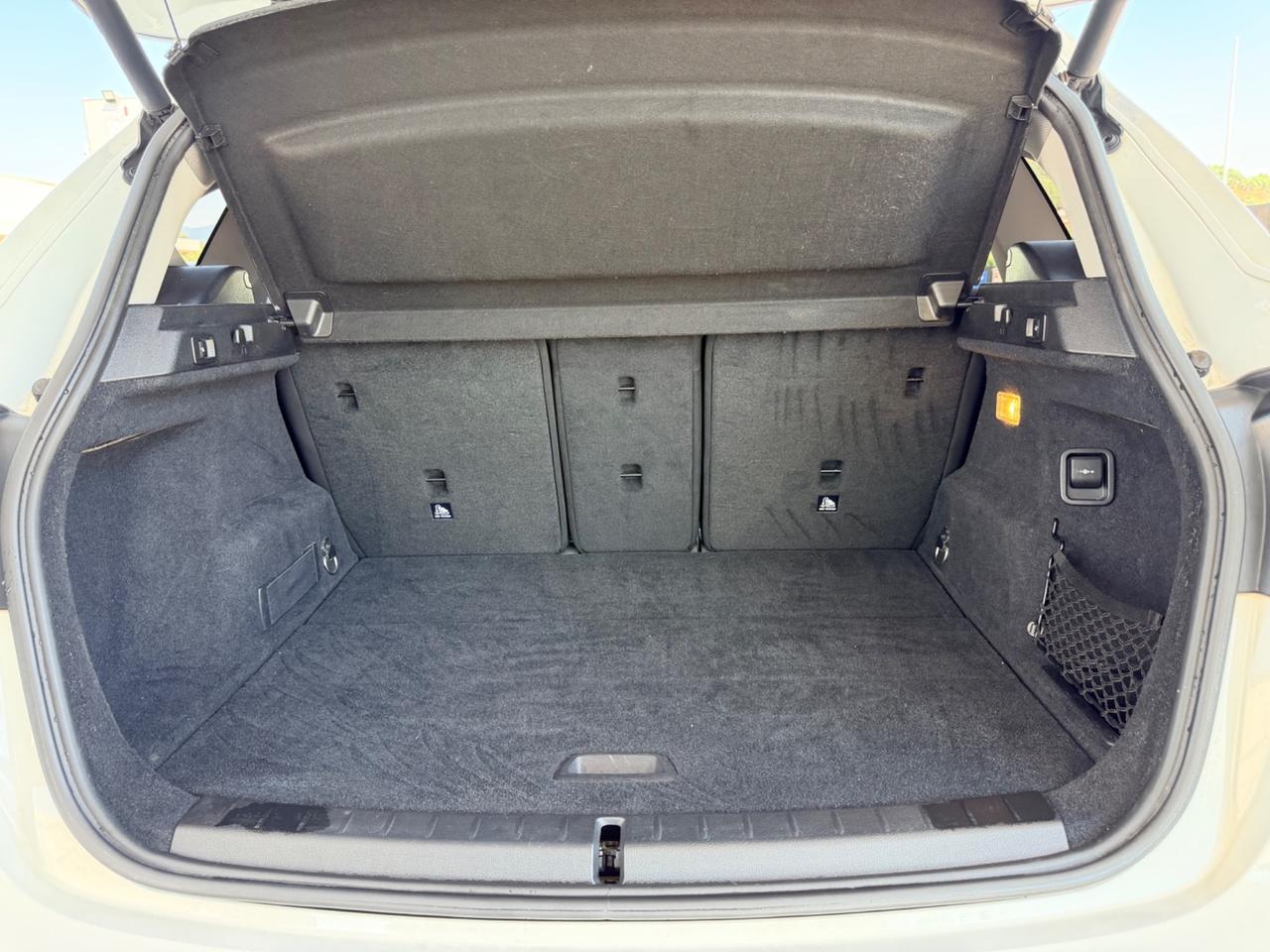 Bmw 2er Active Tourer 220d Luxury aut.