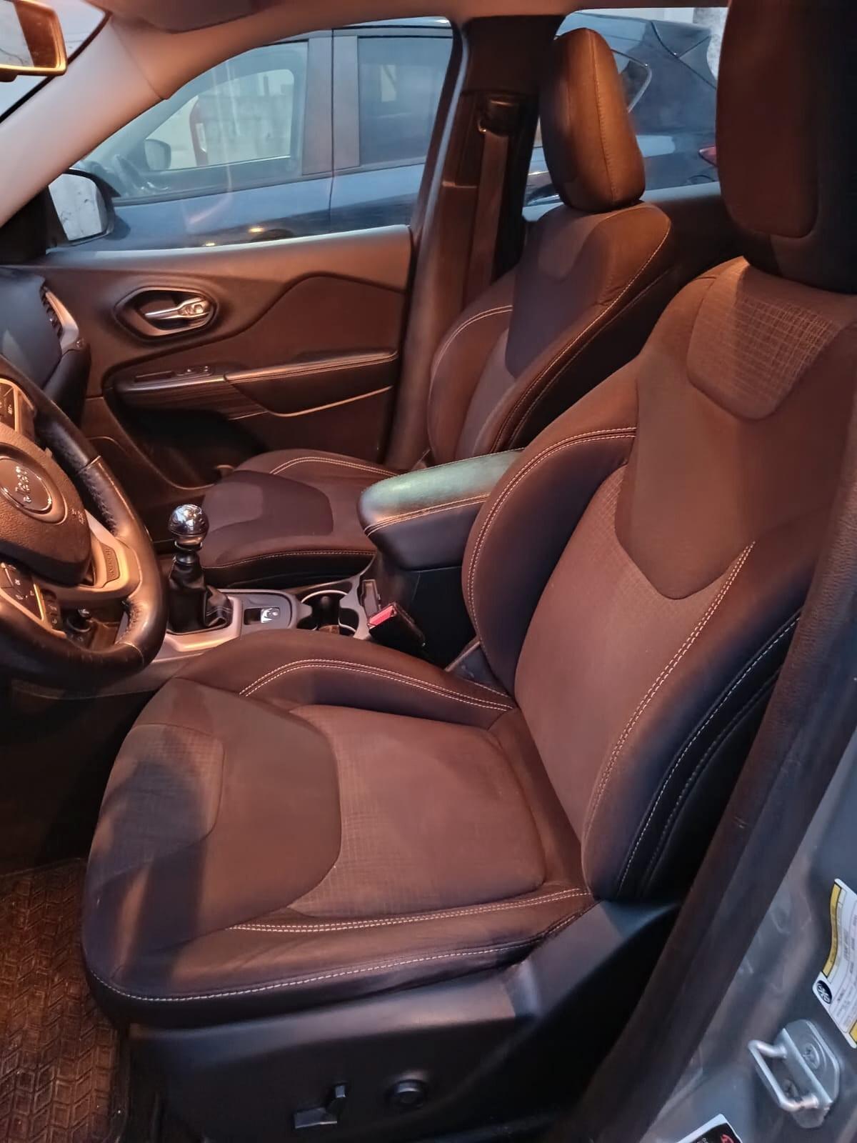 Jeep Cherokee 2.0 Mjt II Longitude- 2015