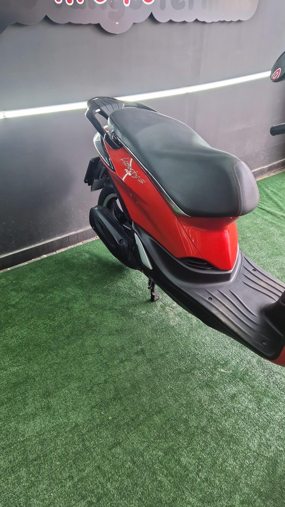 Piaggio Liberty S 125