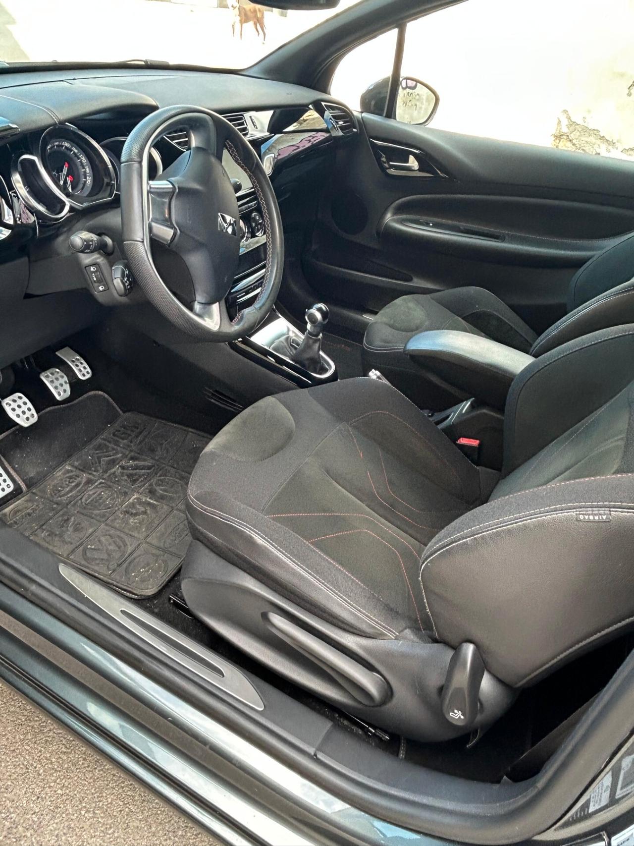 Ds DS3 3 BlueHDi 120 S&S Performance Line