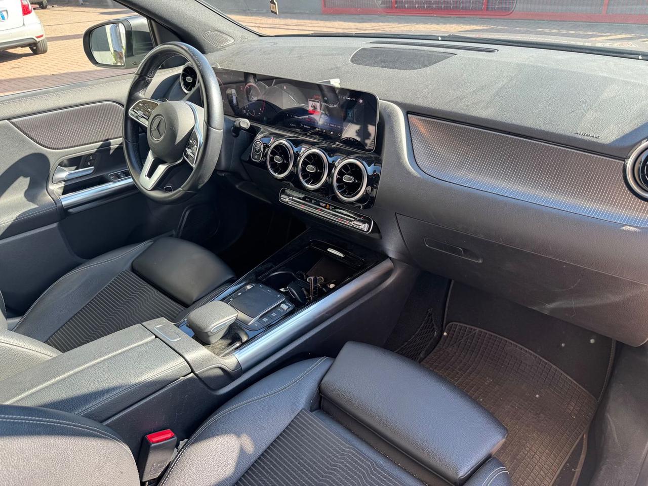 Mercedes-Benz GLA 200 Premium GLA 200 D #12191