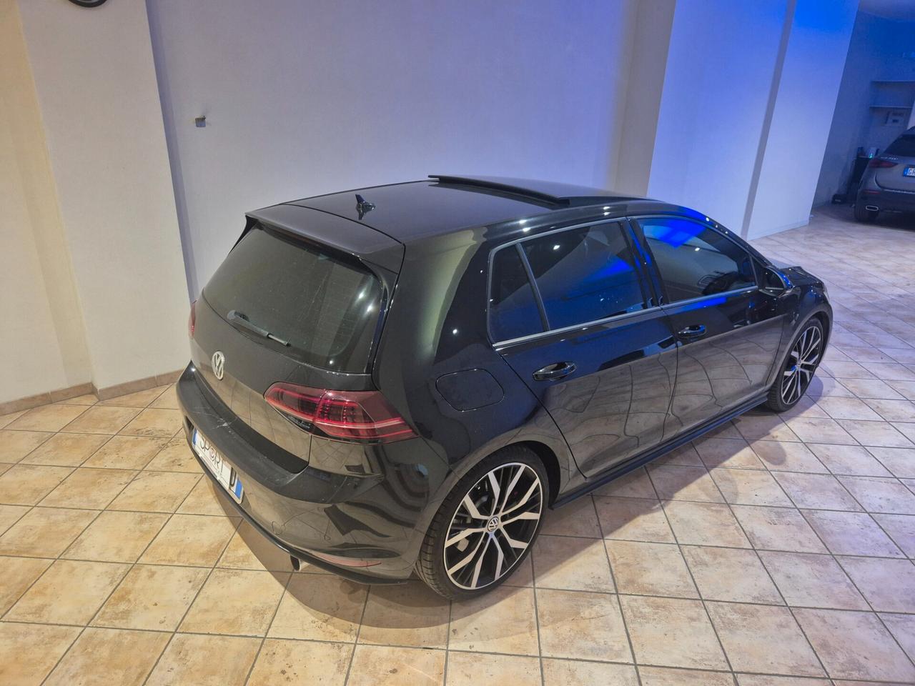 Volkswagen Golf GTI Performance 2.0 TSI DSG 5p. BlueMotion Technology