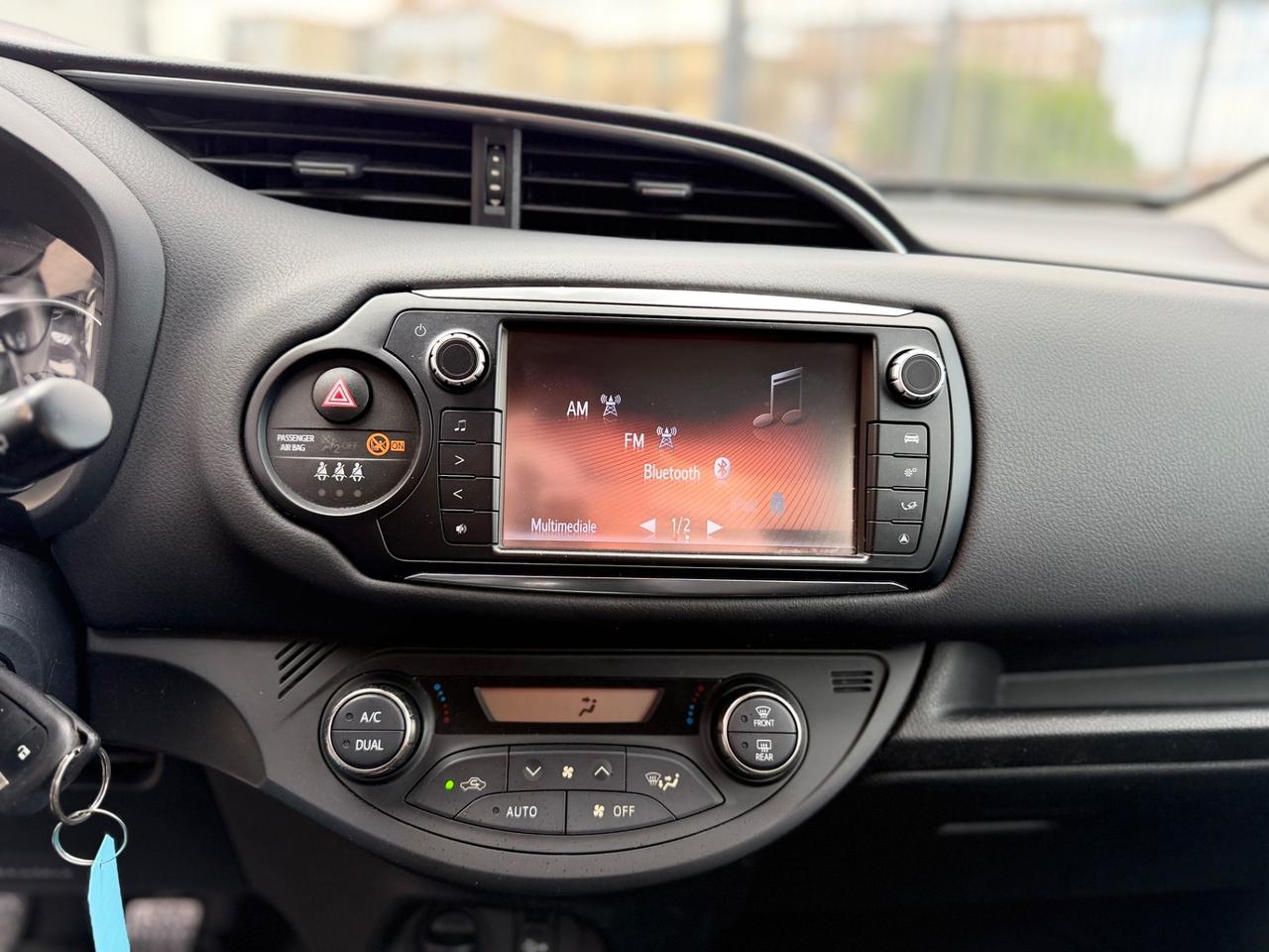 Toyota Yaris 1.0 5 porte Lounge COME NUOVA