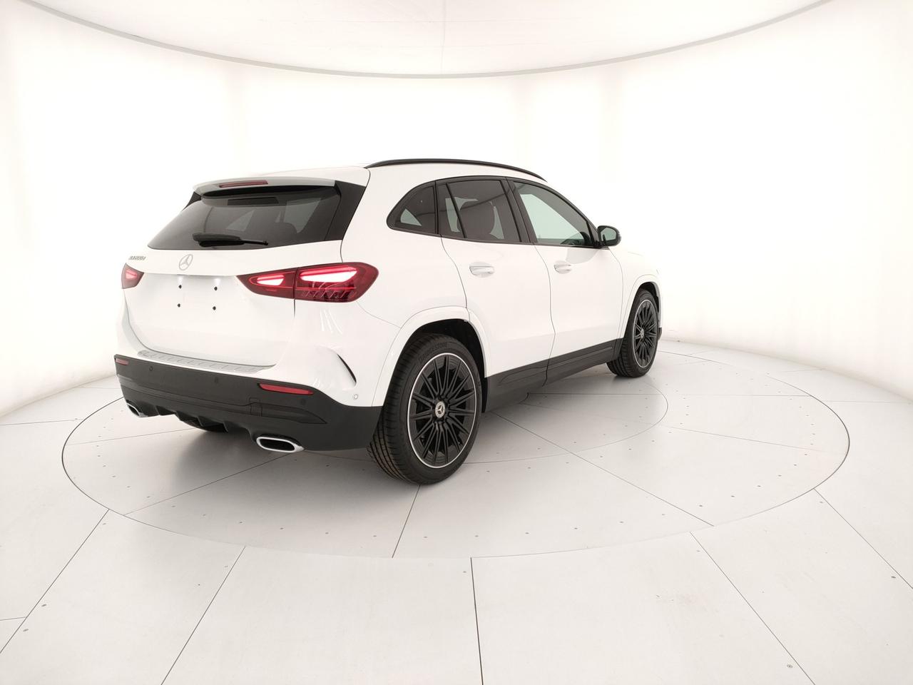 Mercedes-Benz GLA 200 d