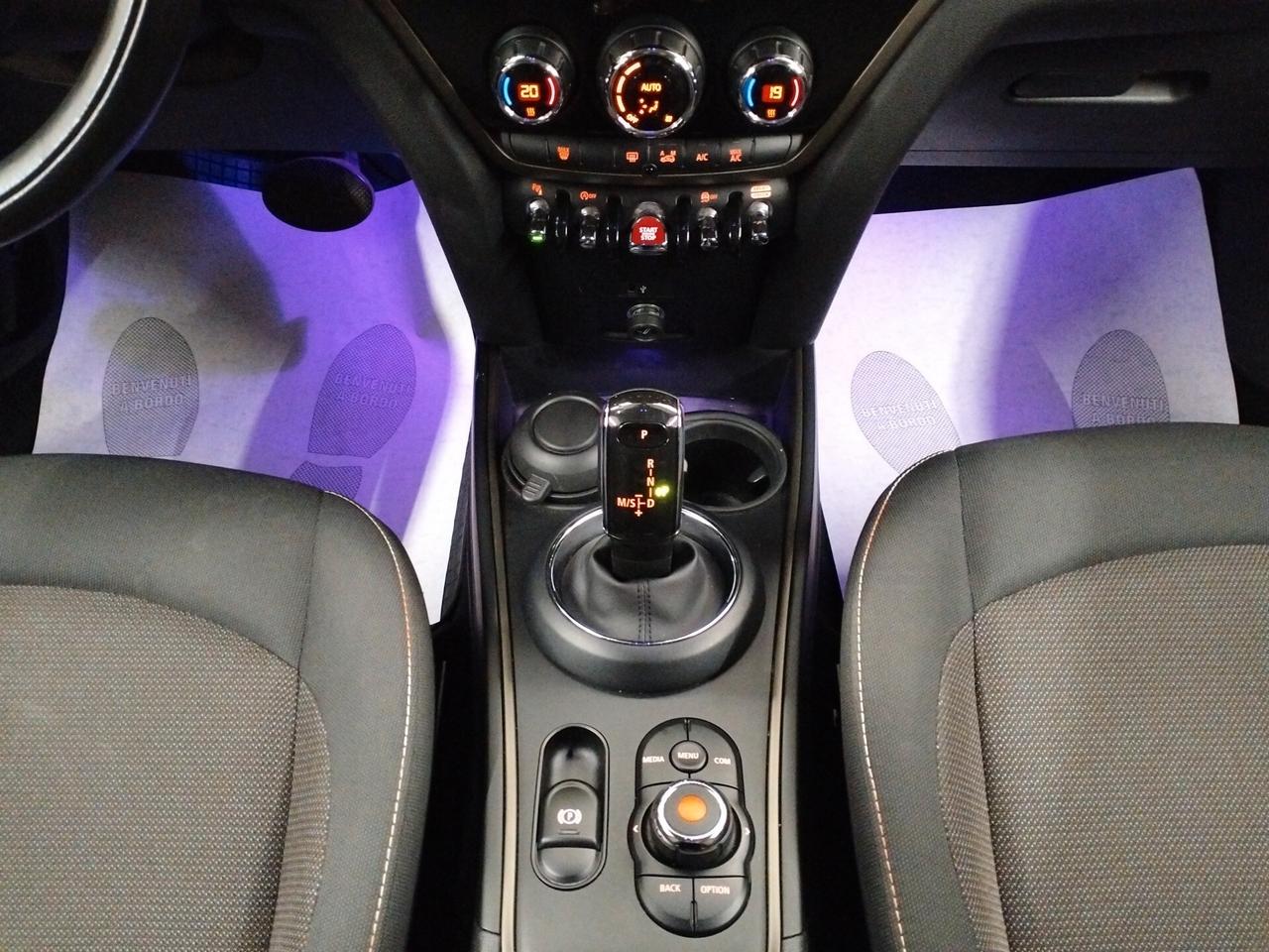 MINI Cooper D Countryman F60 2020 2.0 Business all4 auto 4x4