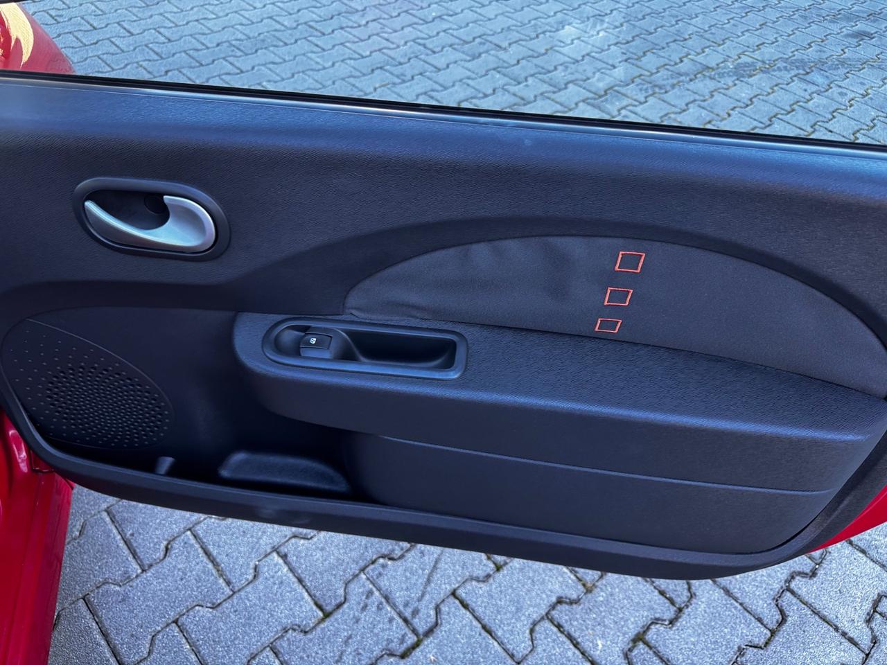 Renault Twingo 1.2 GPL Le Iene neopatentati