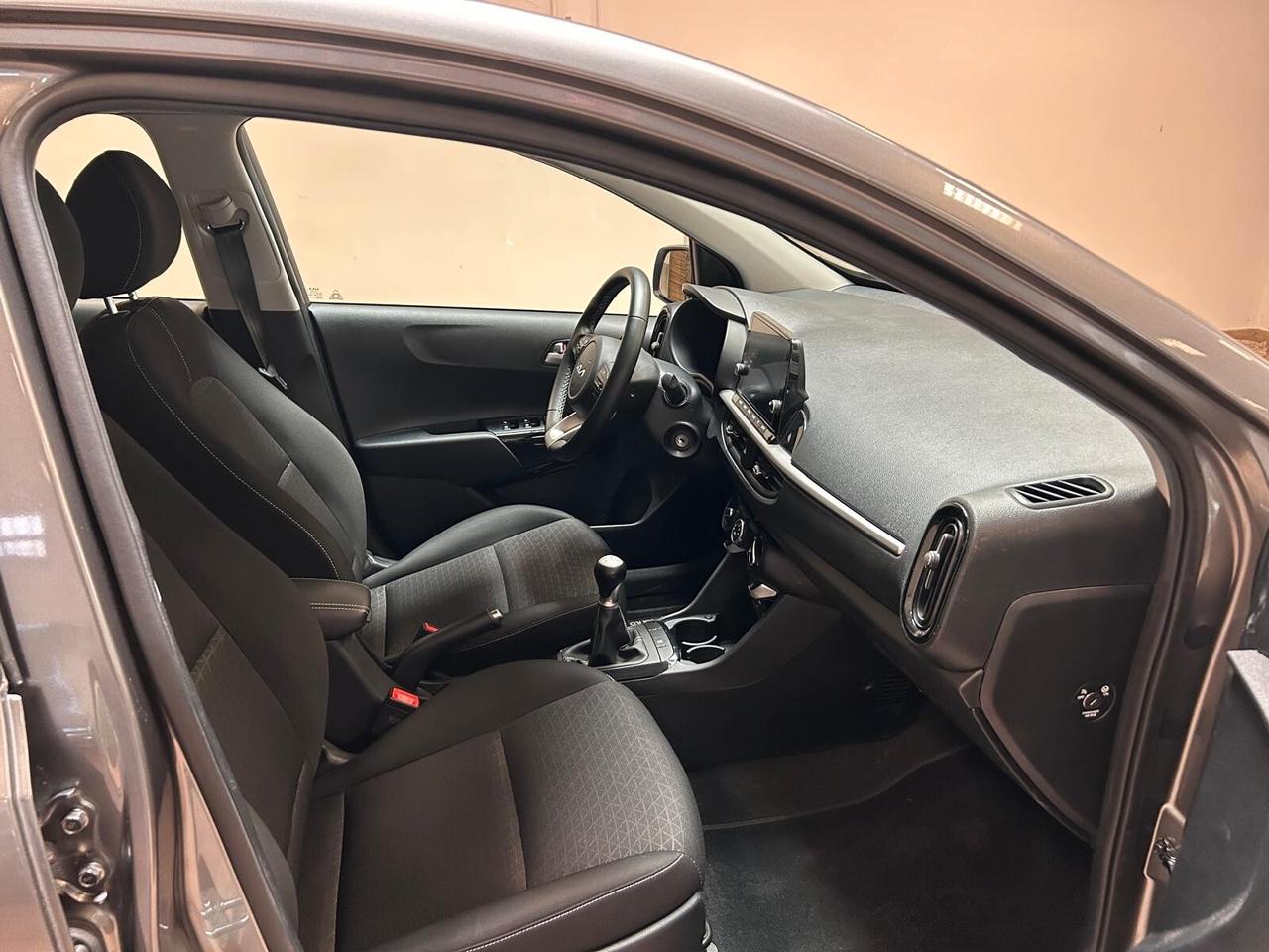 Kia Picanto 1.0 12V 5 porte AMT X Line