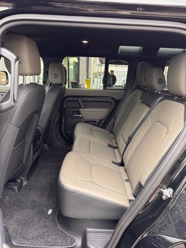 Land Rover Defender Defender 110 3.0D I6 AWD Auto X-Dynamic SE 200 CV Autocarro N1