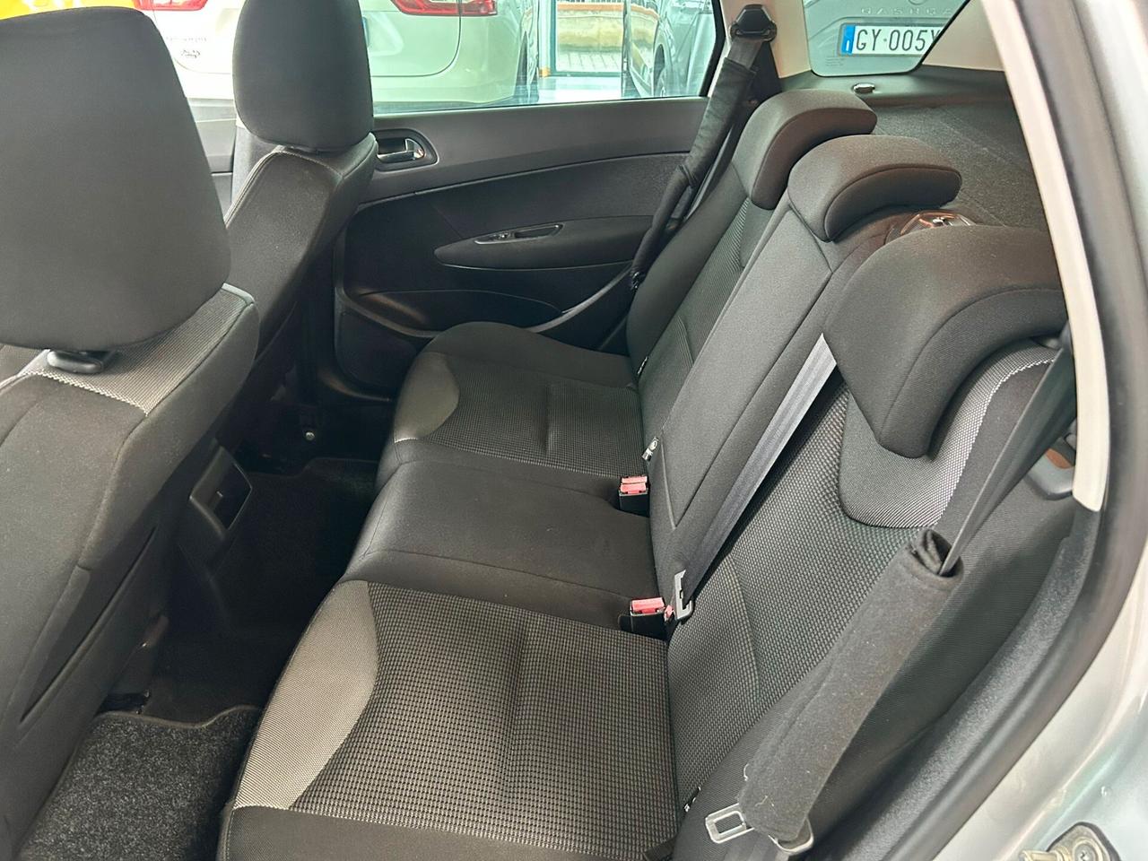 Peugeot 308 1.6D 88.000KM CAMBIO AUTO 2012