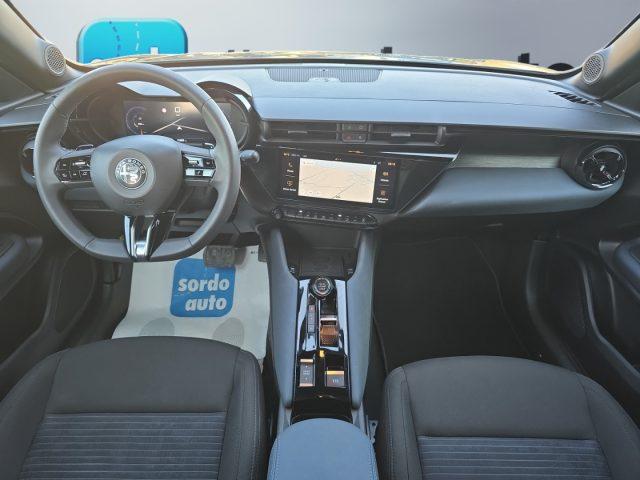 ALFA ROMEO Junior Hybrid eDCT6
