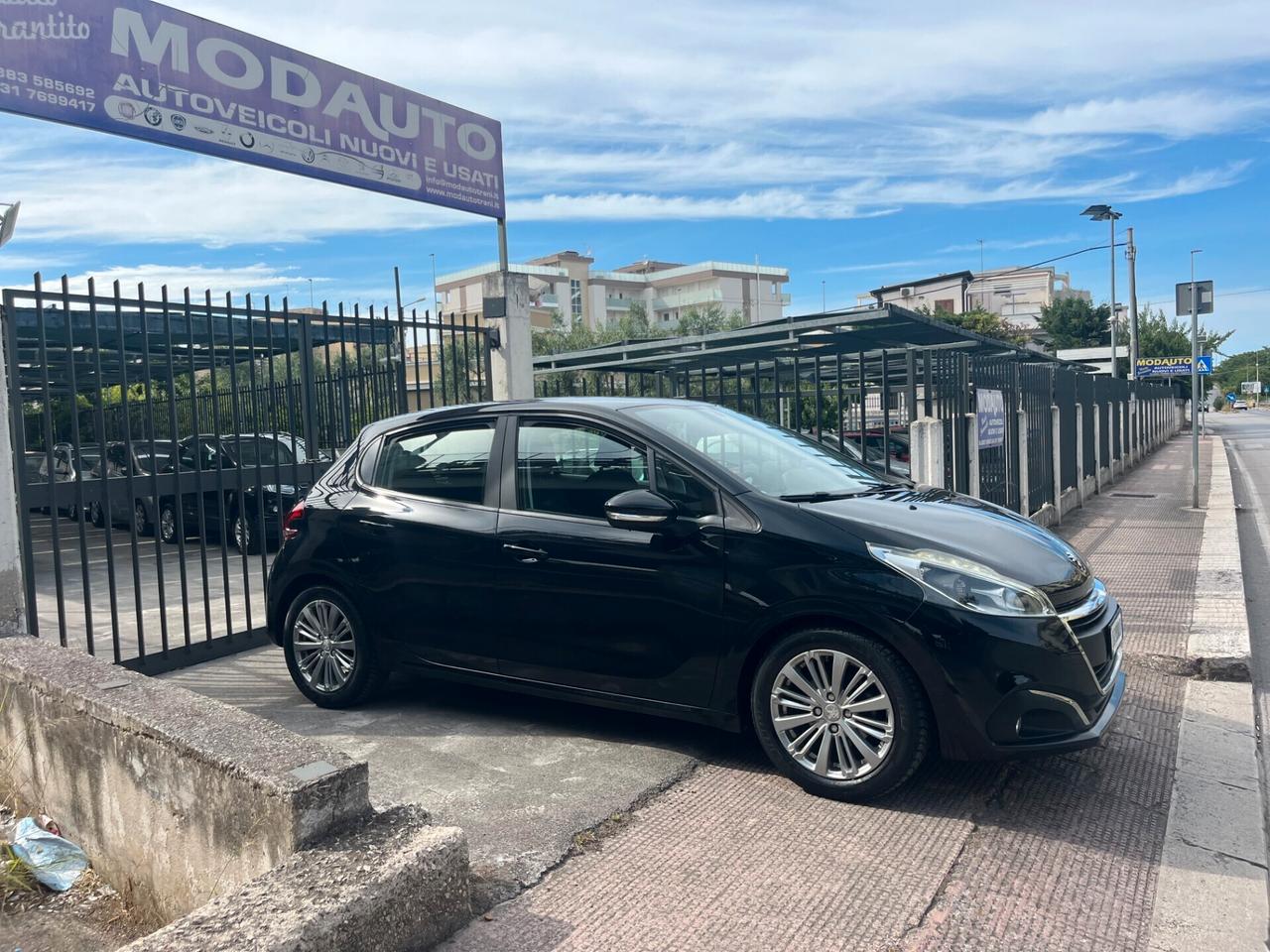 Peugeot 208 1.5 HDi 75 5 porte Perfetta Garantita