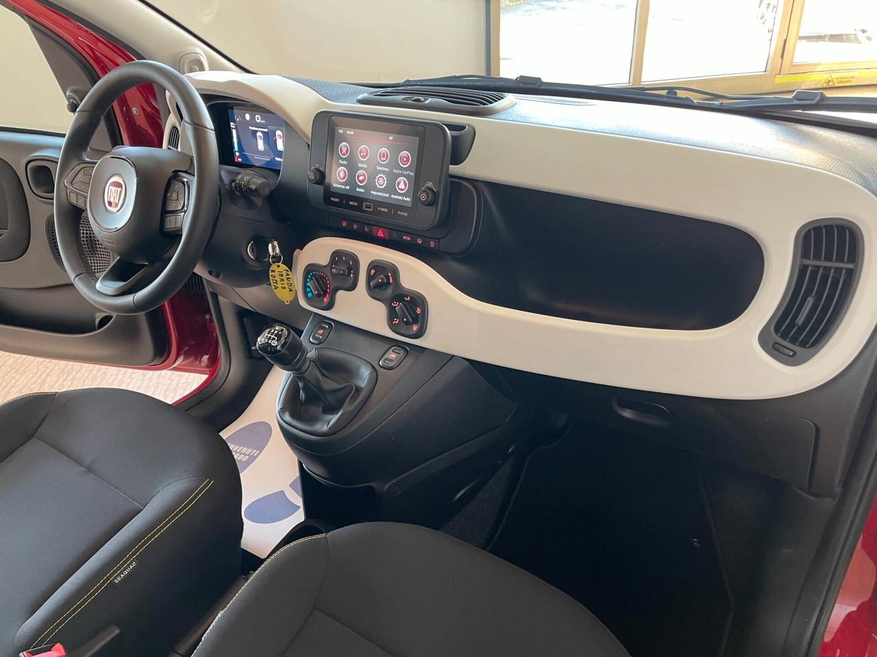 Fiat Panda Pandina 1.0 FireFly Hybrid CROSS 2025