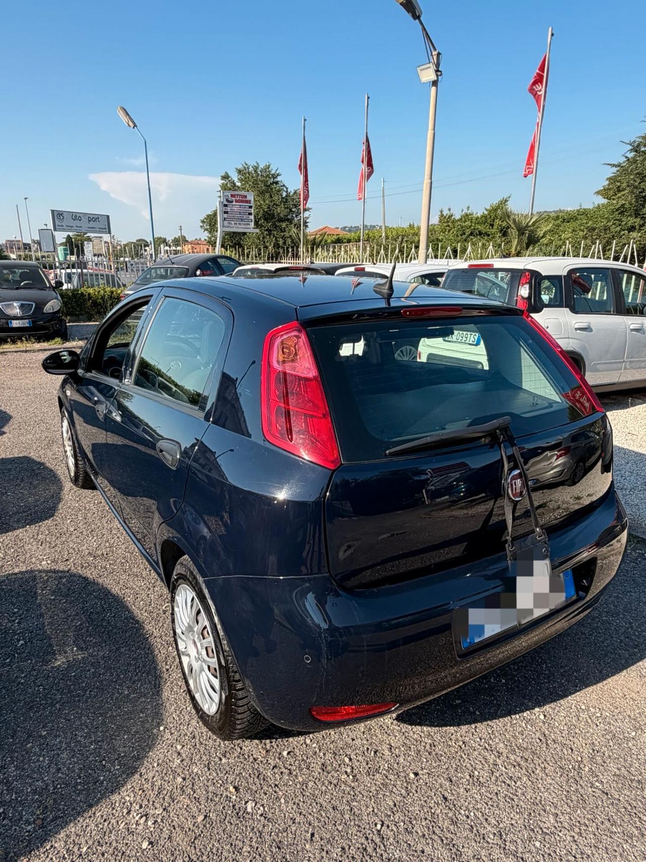 Fiat Punto 1.3 MJT II S&S 95 CV 5 porte Street