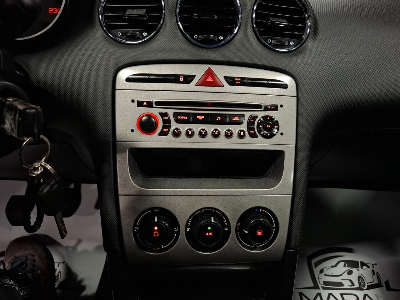 Peugeot 308 1.4 VTi benzina Neopatentato