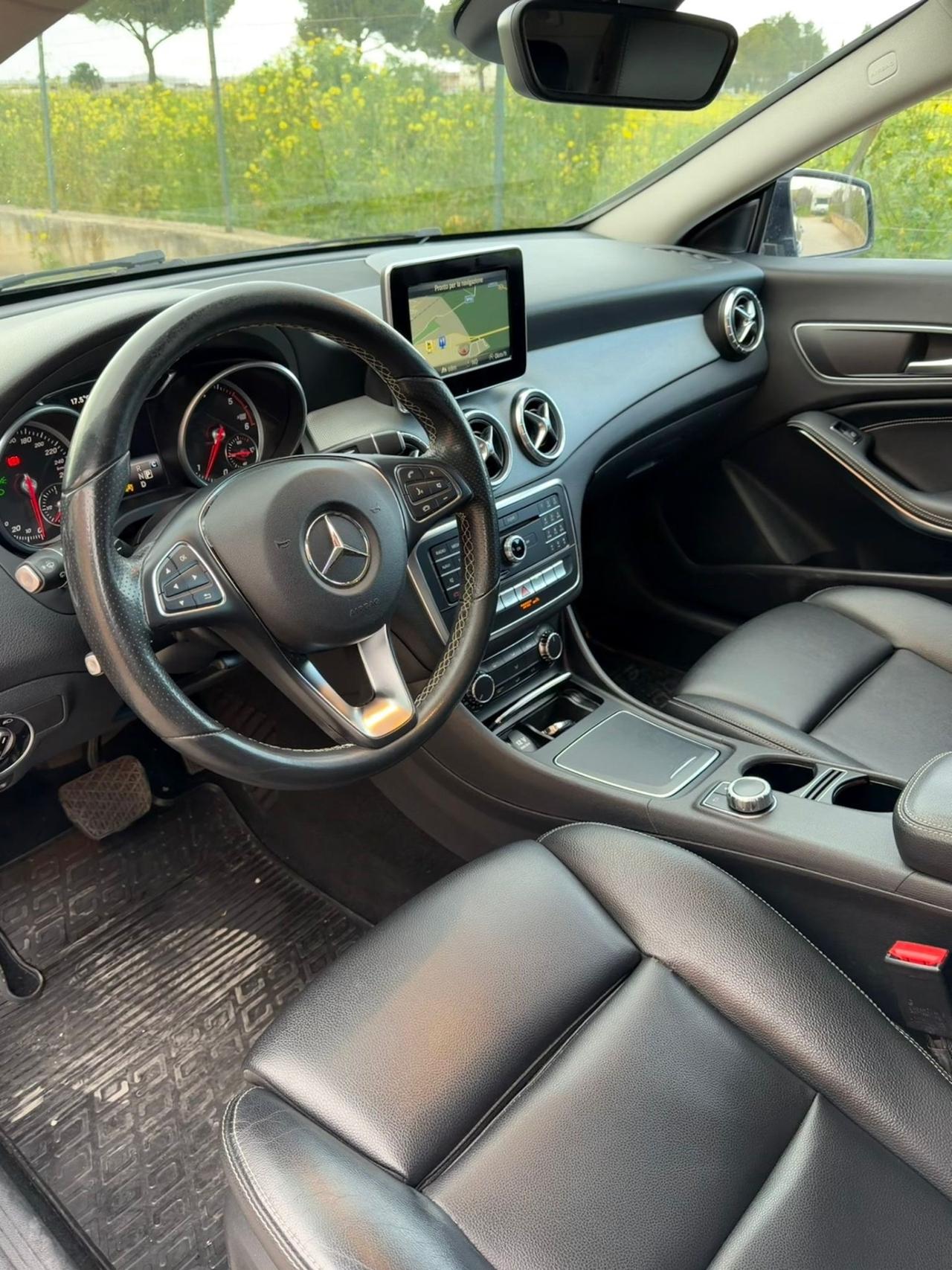 Mercedes-benz CLA 200 d S.W. 4Matic Automatic Premium