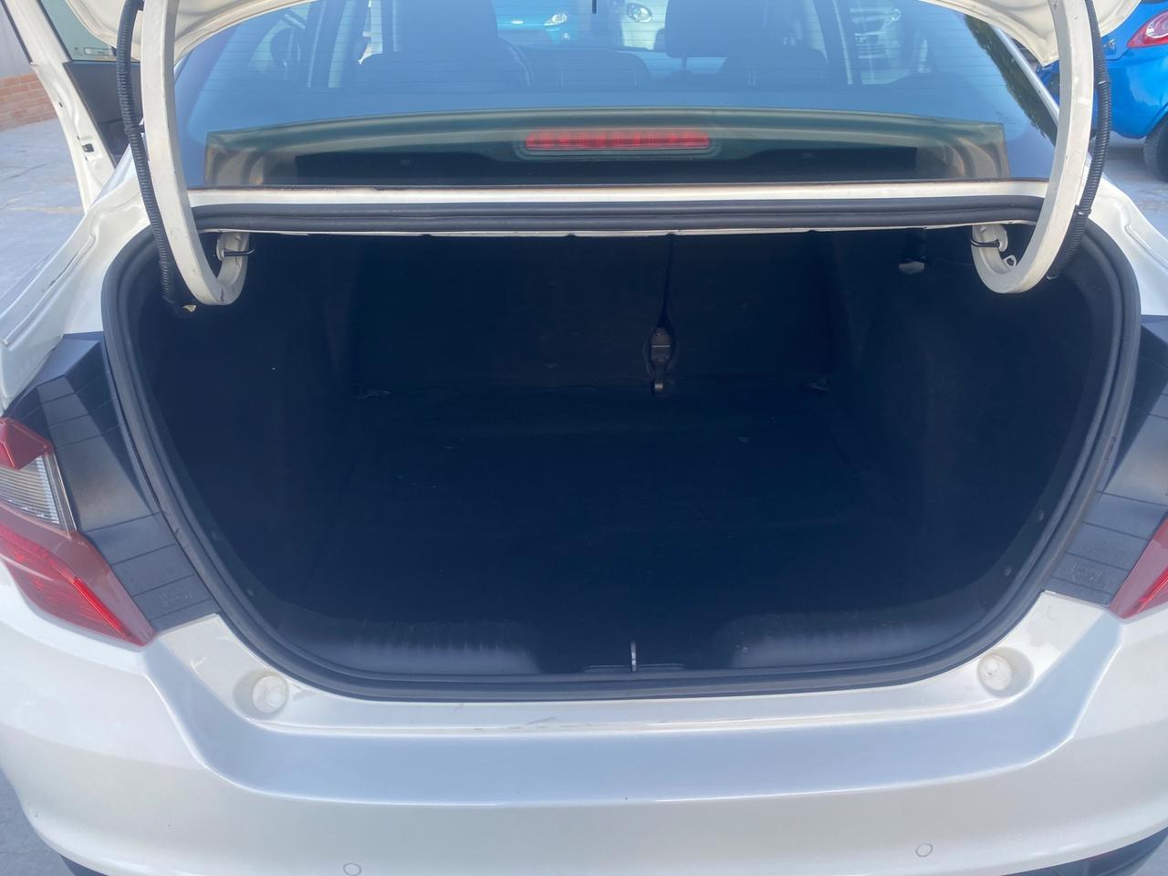Fiat Tipo 1.6 Mjt 4 porte Lounge