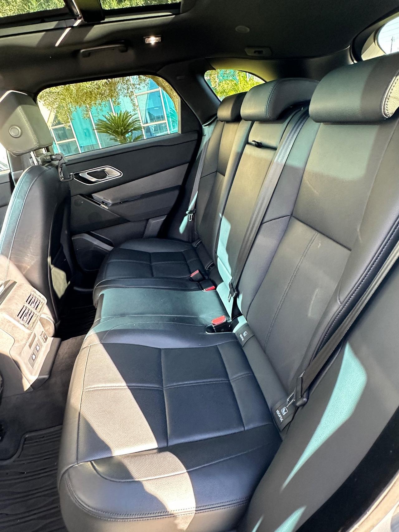 Range Rover Velar d R-Dynamic SE possibilità noleggio no scoring