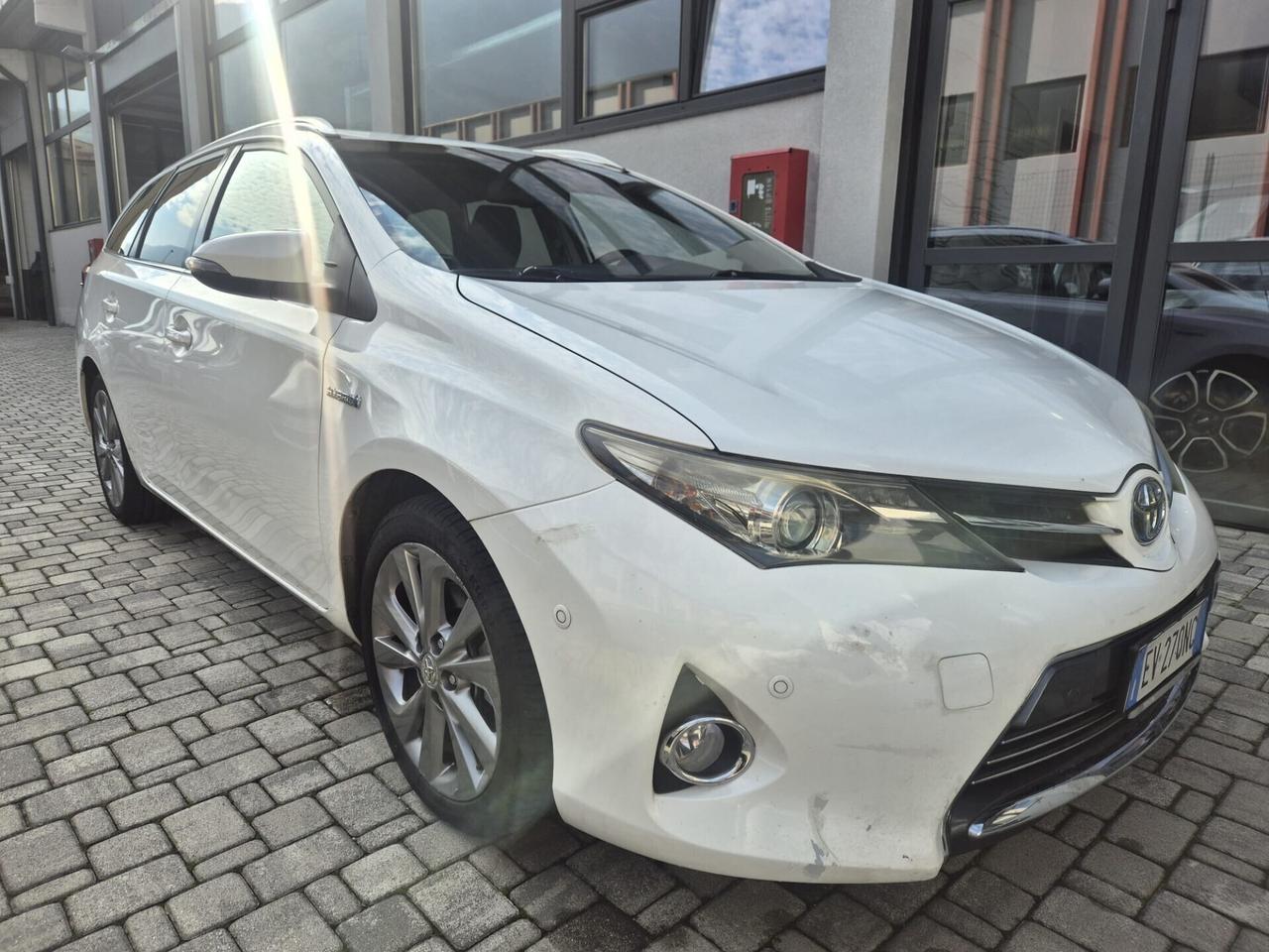 Toyota Auris Touring Sports 1.8 Hybrid Active 100CV