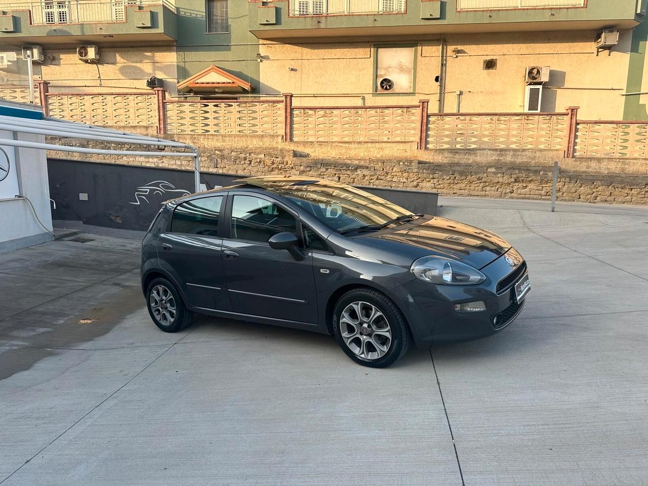 Fiat Punto 1.3 MJT II S&S 85 CV 5 porte ECO Lounge