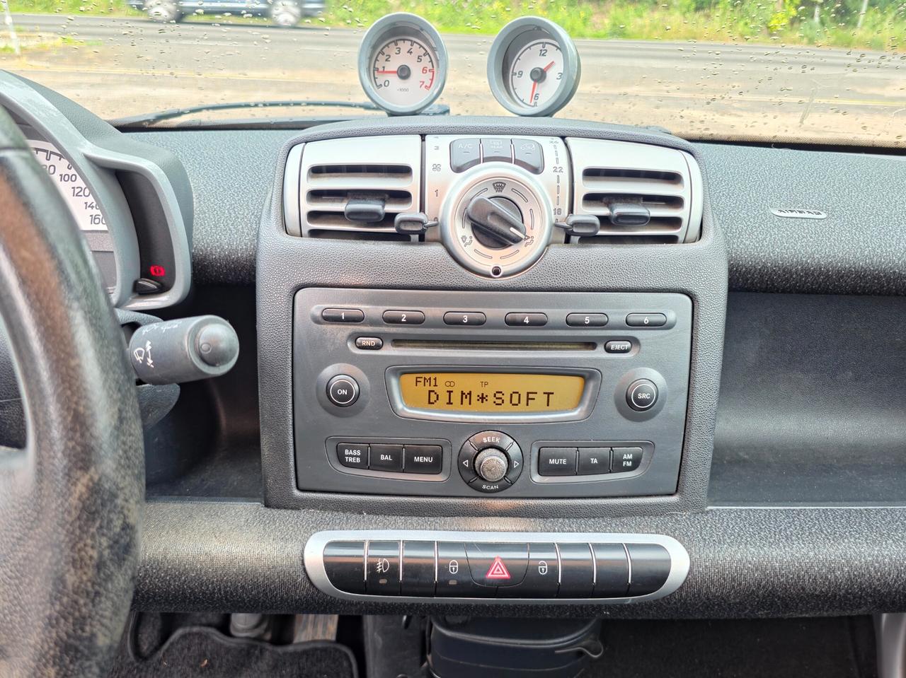 Smart ForTwo 1000 52 kW coupé limited one CV-71 2007-E4 Automatico NEO