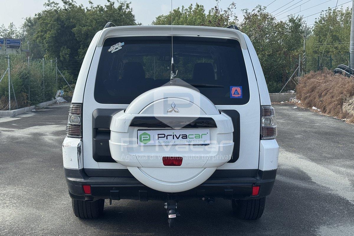 MITSUBISHI Pajero 3.2 DI-D 16V aut. 5p. Instyle DPF