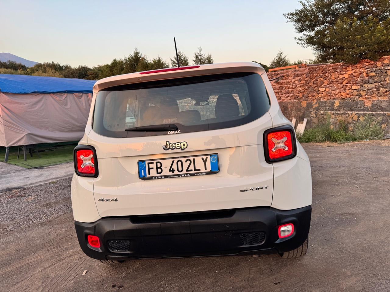 Jeep Renegade 2.0 Mjt 4WD Active Drive Sport